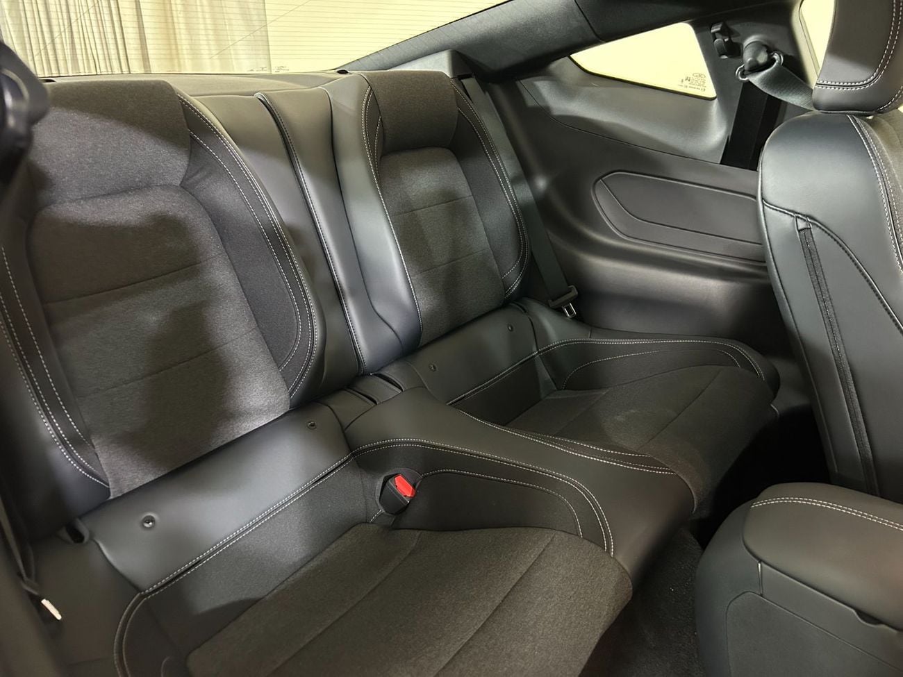 فورد موستانج GT PREMIUM FASTBACK GT PREMIUM FASTBACK