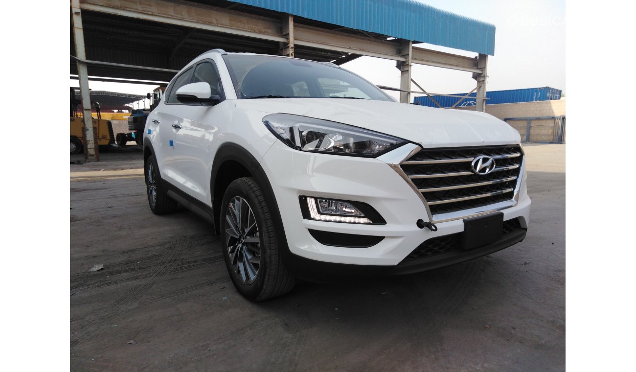 Hyundai Tucson 2020  1 ELECTRIC SEAT 2.0L  PARKING  SENSORS  PUSH START KEYLESS ENTRY WITHOUT PANORAMIC ONLY EXPORT