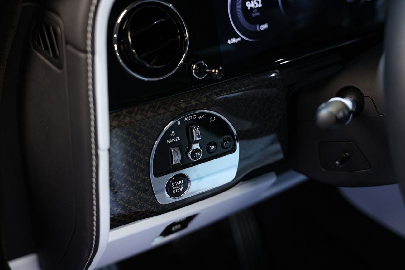 Rolls Royce Cullinan Rolls Royce Cullinan Black badge 2024 | Finance available