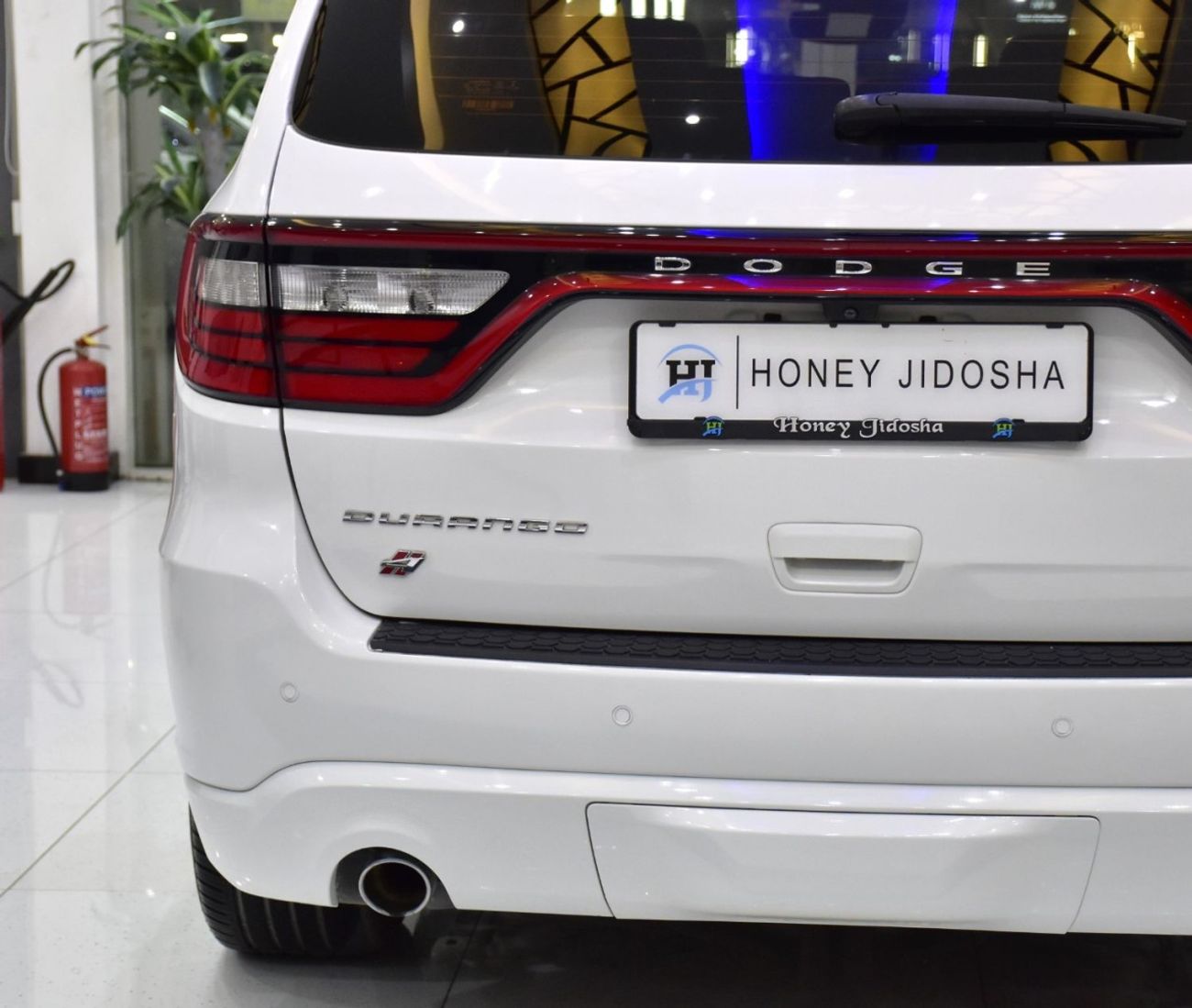 دودج دورانجو EXCELLENT DEAL for our Dodge Durango RT V8 ( 2018 Model ) in White Color GCC Specs