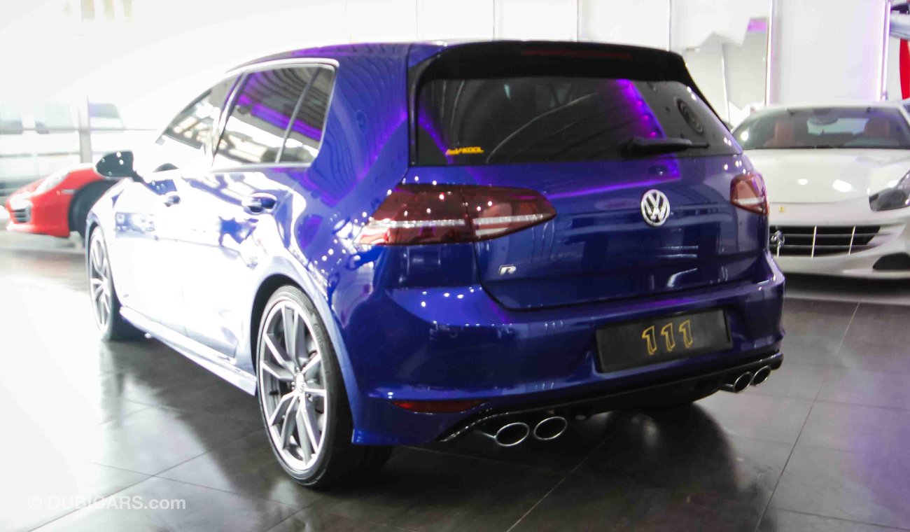 Volkswagen Golf R 4MOTION