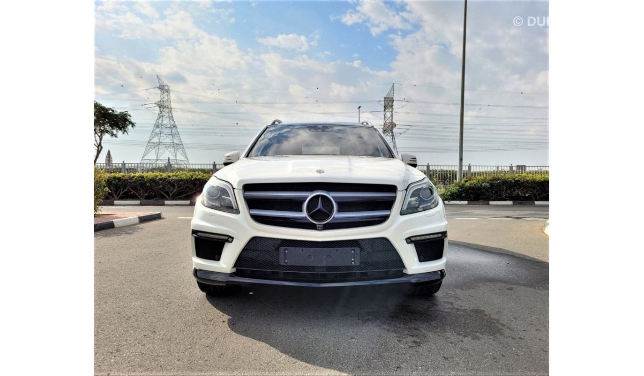 Mercedes-Benz GL 500 4MATIC - 2014 - IMMACULATE CONDITION