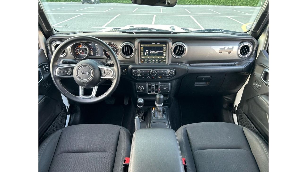 جيب رانجلر sahara 2019 Diesel 4x4 // clean title // orginal paint // accident free // perfect condition