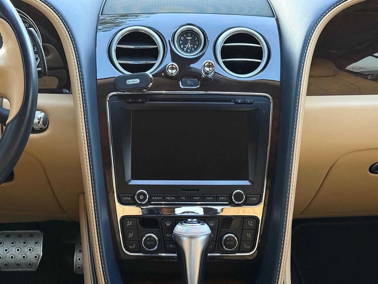 Bentley Continental GT BENTLEY CONTINENTAL GT SPEED V12 2013 GCC IN PERFECT CONDITION LOW MILEAGE SERVICE HISTORY