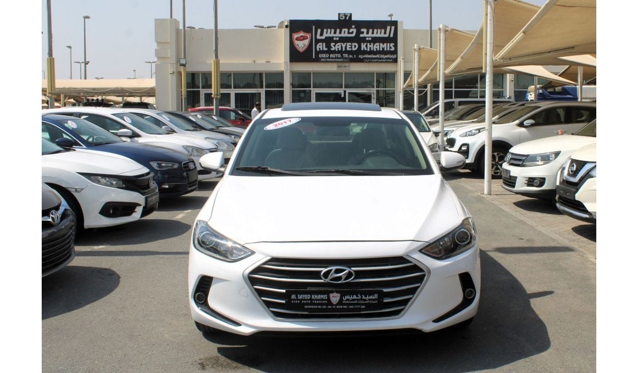 Hyundai Elantra GL High HYUNDAI ELANTRA 2017 - FULL OPTION - ENGINE 1600 CC - ACCIDENTS FREE - GCC