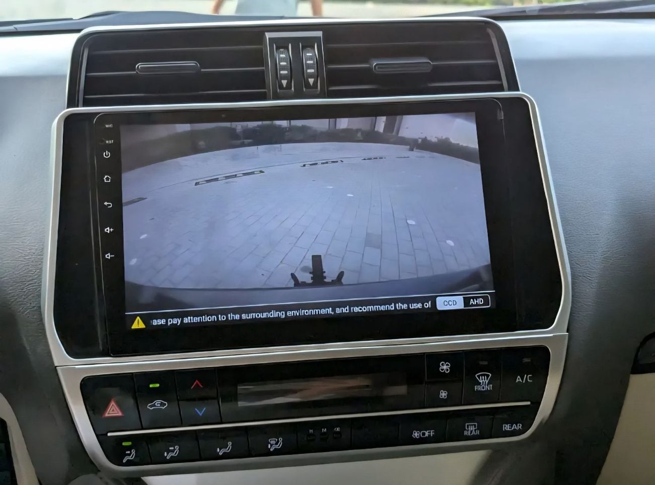 تويوتا برادو TXL LHD 4.0L V6 1GR petrol engine Automatic Gear 4WD 7 Seats 5 Doors