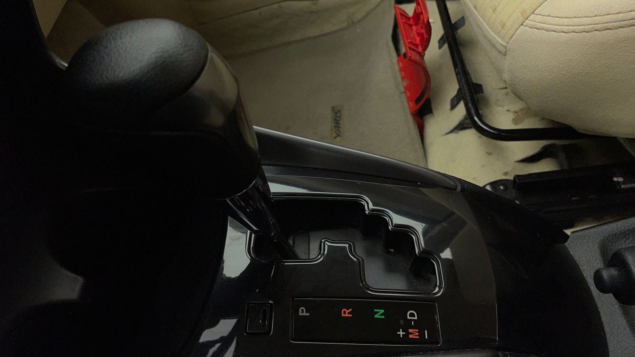 تويوتا يارس SE 1.5 | بدون دفعة مقدمة | اختبار القيادة في المنزل