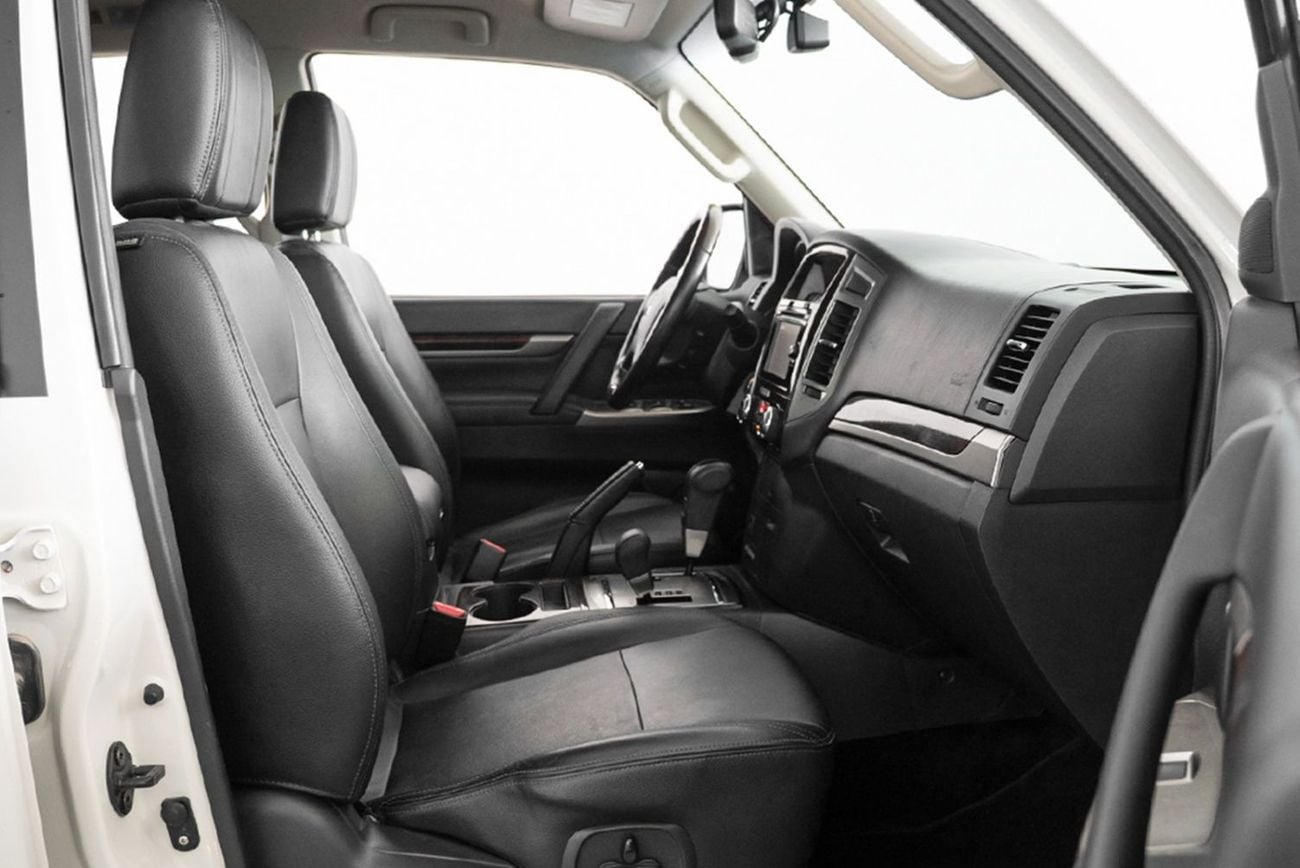 Mitsubishi Pajero GLS H/L GOLD