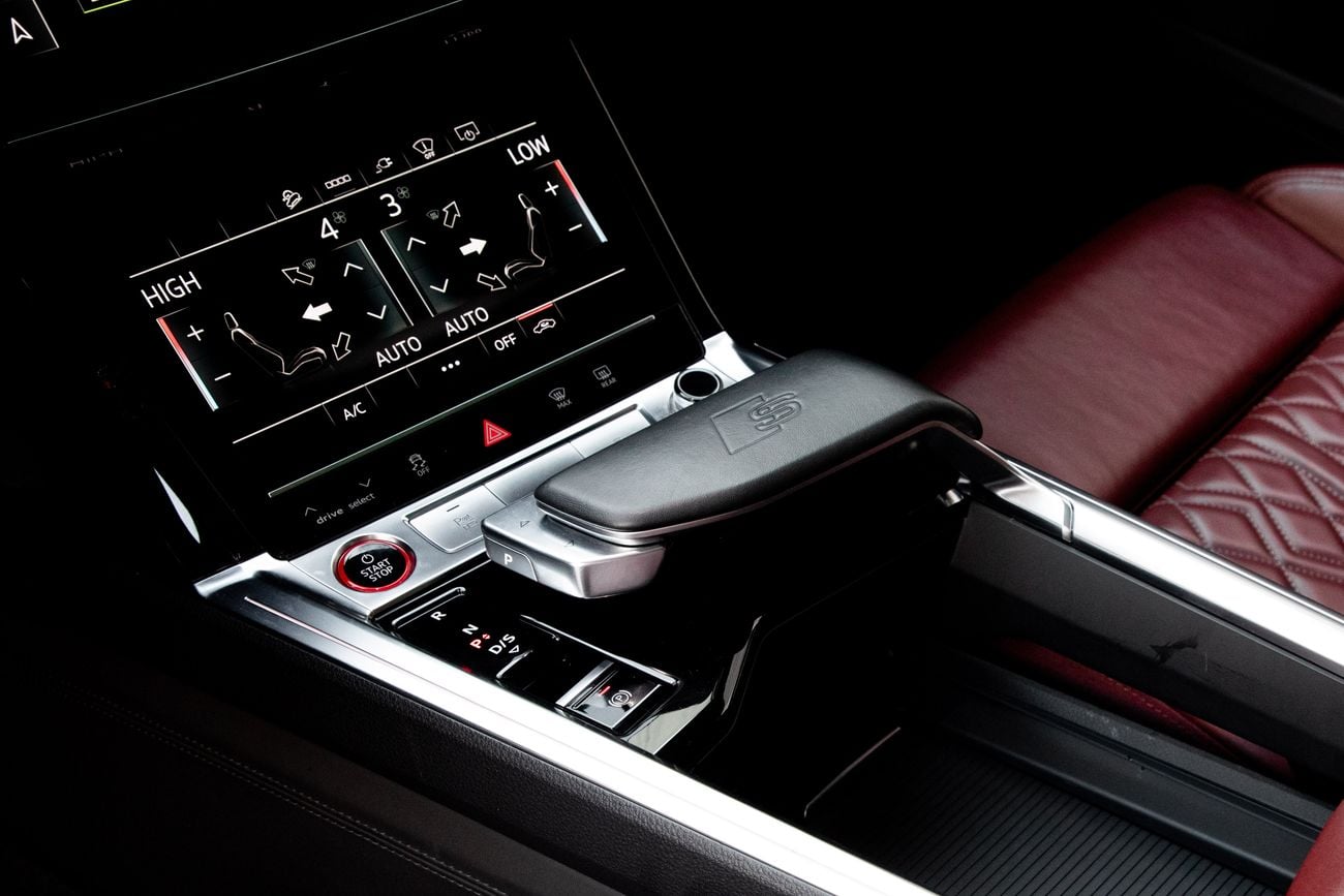 أودي اي ترون E-Tron S Sportback 500 BHP | 3,232 P.M | 0% Downpayment | E-TRON S 500 HP | AGENCY WARRANTY