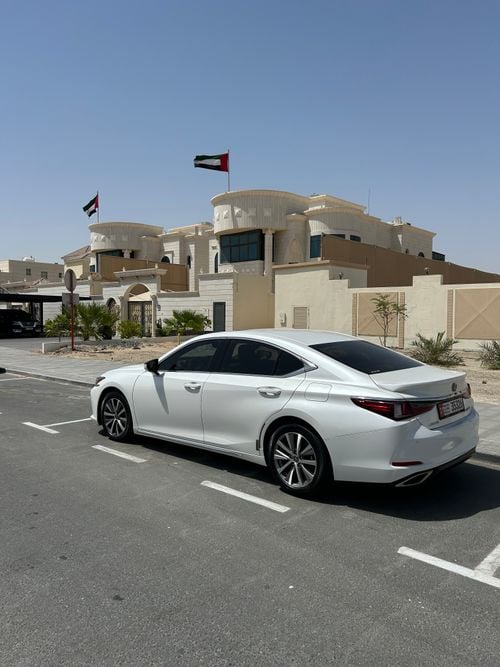 Lexus ES350
