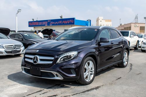Mercedes-Benz GLA 180 (2015) Japan Import