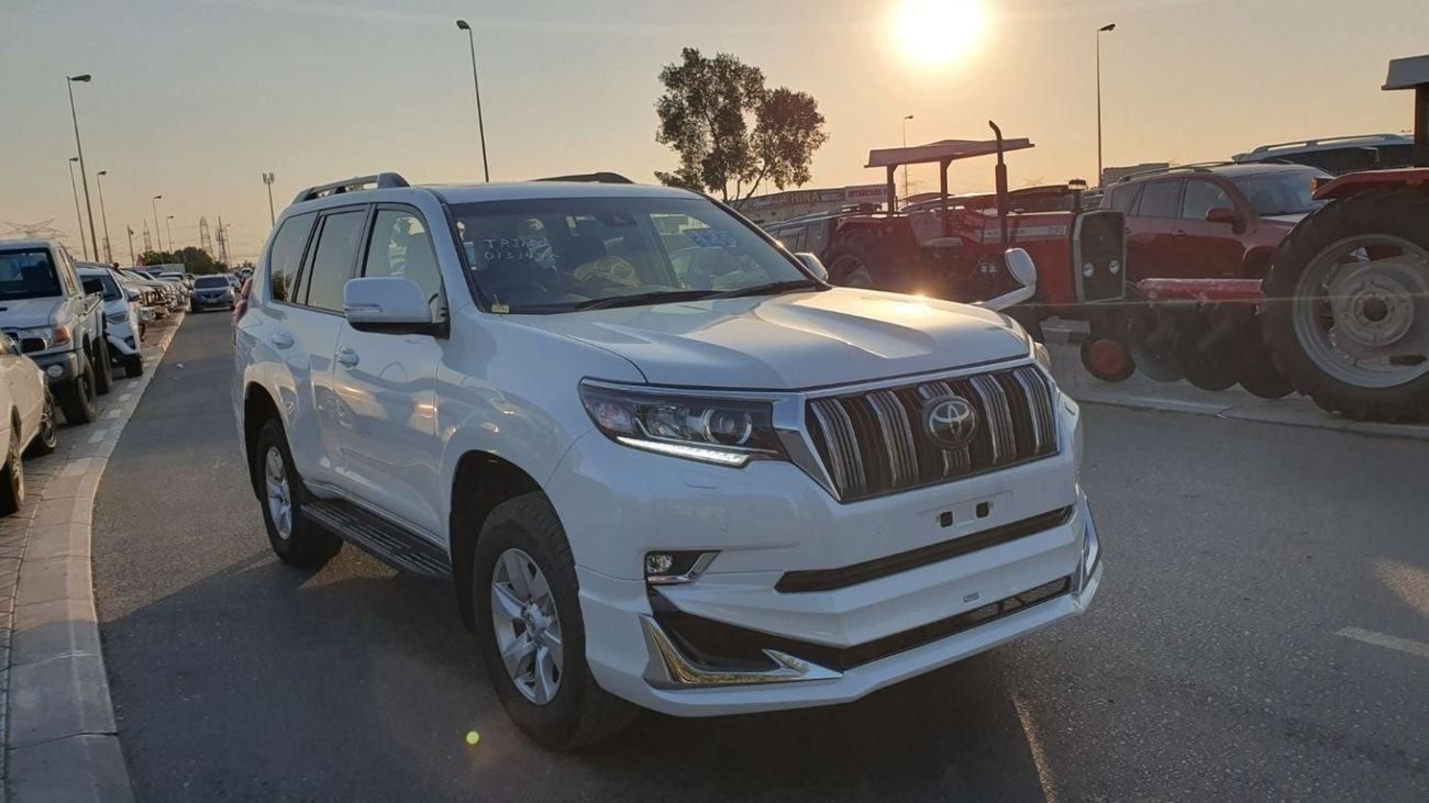 Toyota Prado PETROL RHD 7 SEATER SUNROOF AUTO
