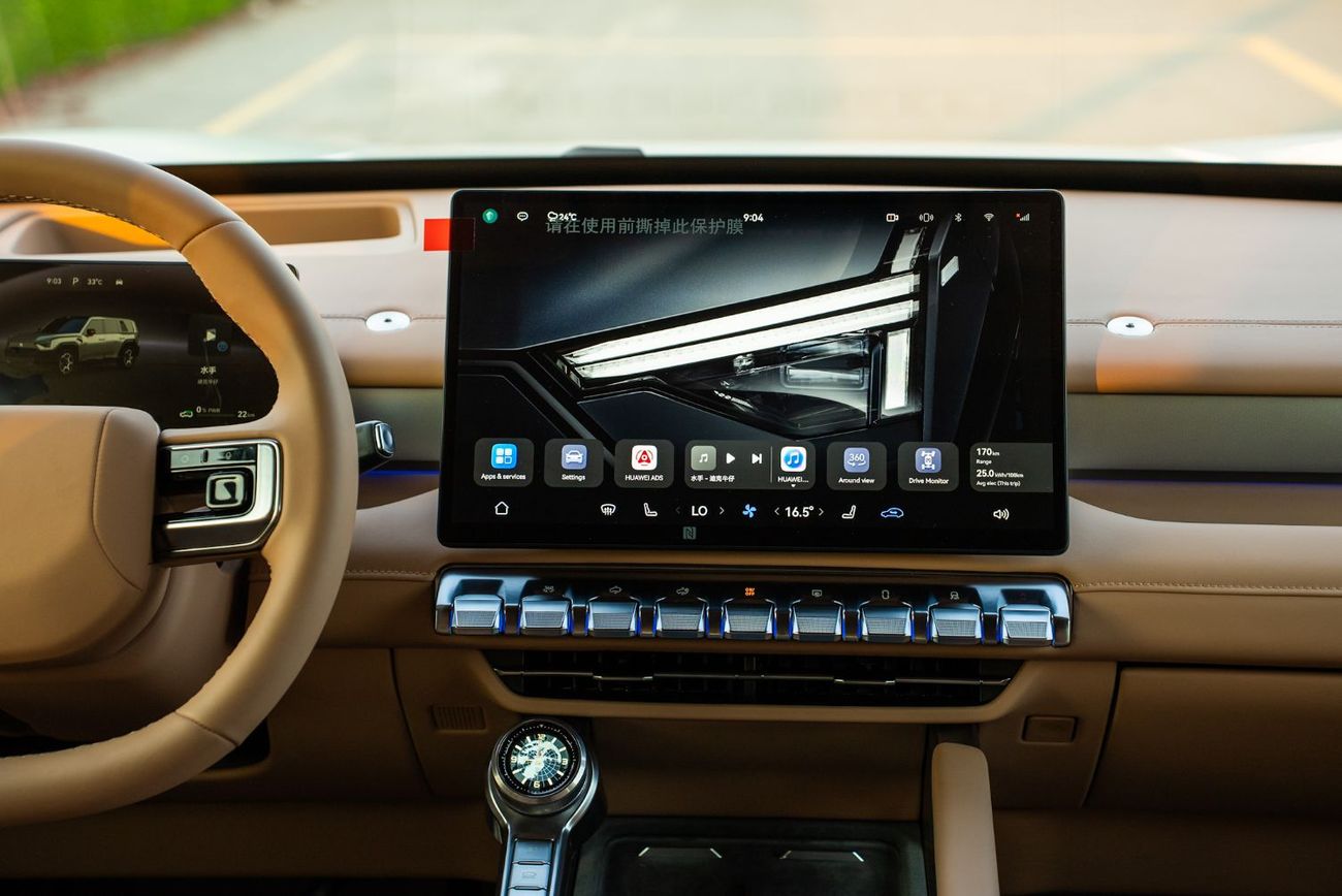 Dongfeng M Hero M817 10 YEARS WARANTY AND 5 YEARS SERVICE