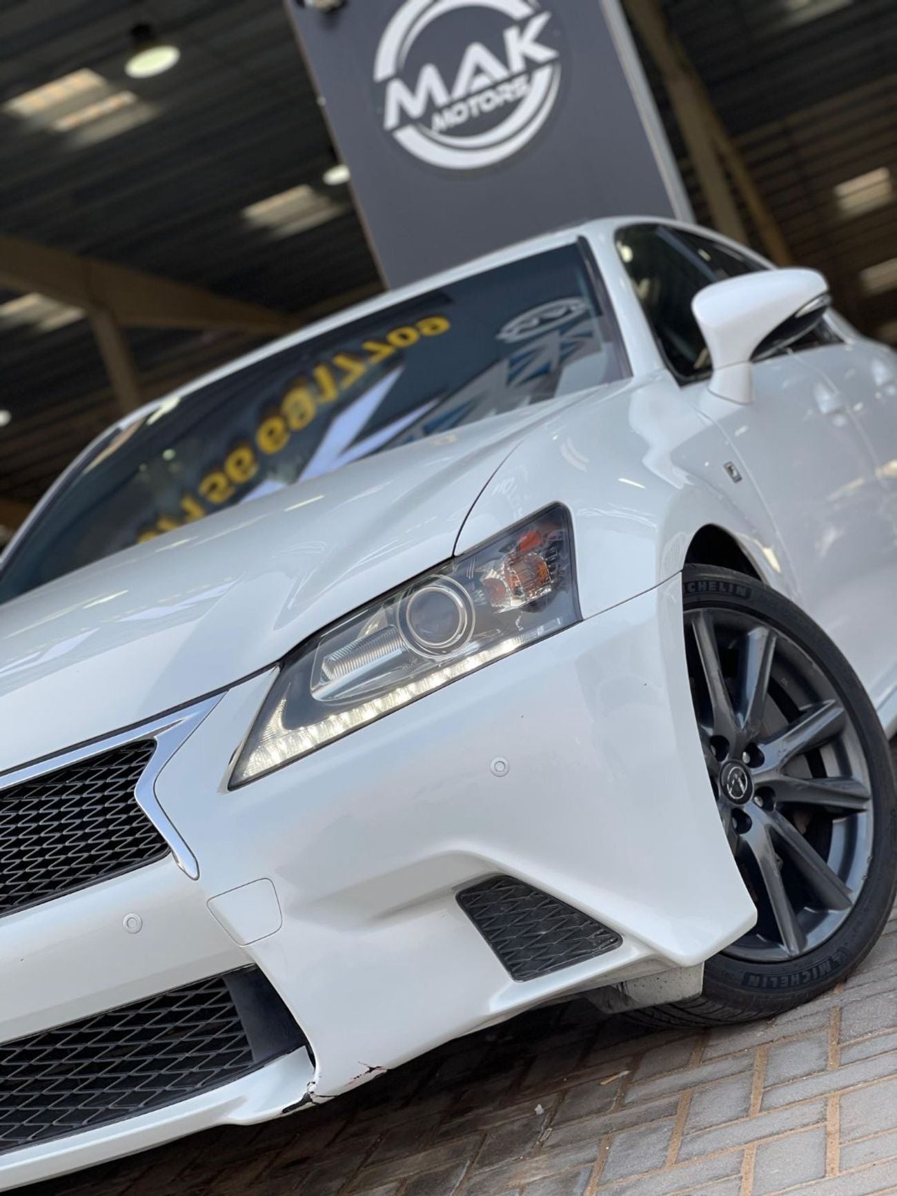 لكزس GS 350 بلاتينوم F-SPORT / 8 سرعات / دفع خلفي / مواصفات كاملة