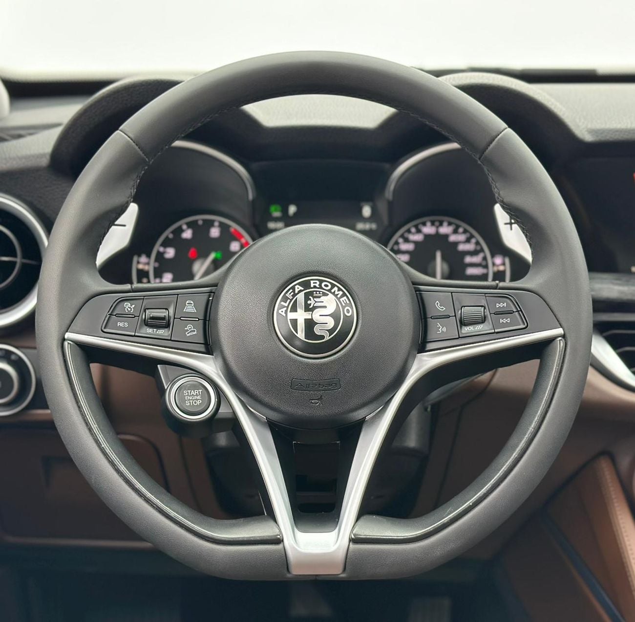 Alfa Romeo Stelvio 2020 Alfa Romeo Stelvio Super, 06/2026 Alfa Romeo Warranty + Service Pack, Alfa Romeo Full Service H