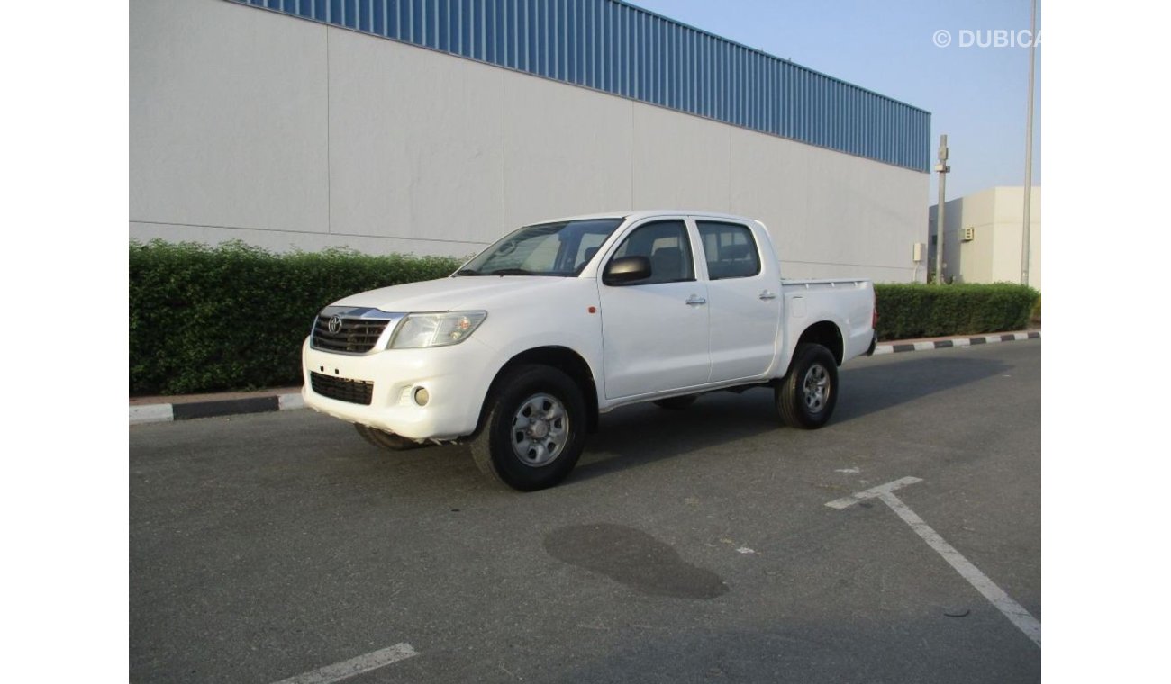 Toyota Hilux TOYOTA HILUX 2012 DIESEL 4X4 GULF SPACE