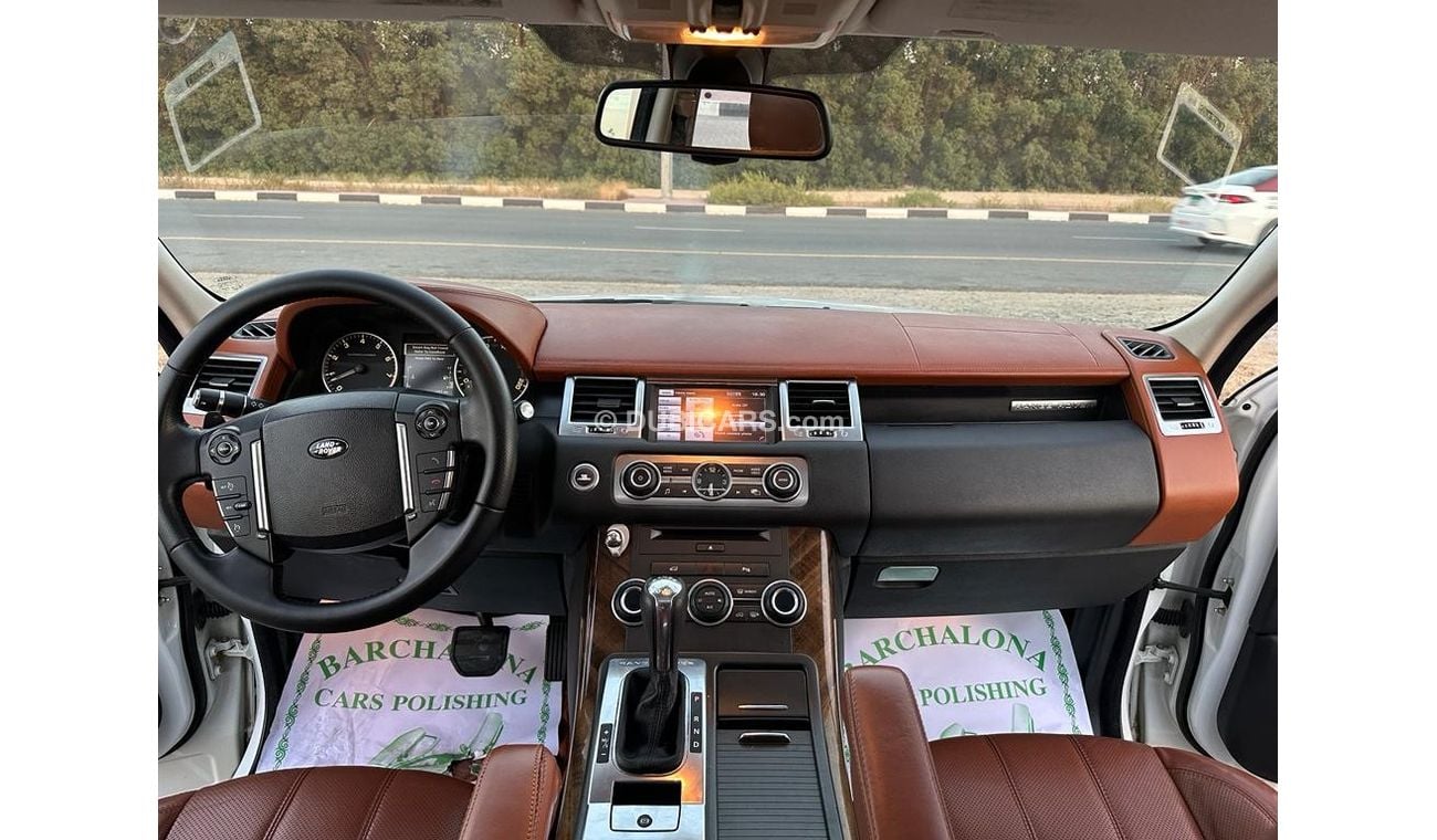 لاند روفر رينج روفر سبورت رنج روفر سوبر تشارج موديل 2012 خليجي فول ابشن كامله مالك واحد استخدام بسيط جدا مفتاحين الوكاله