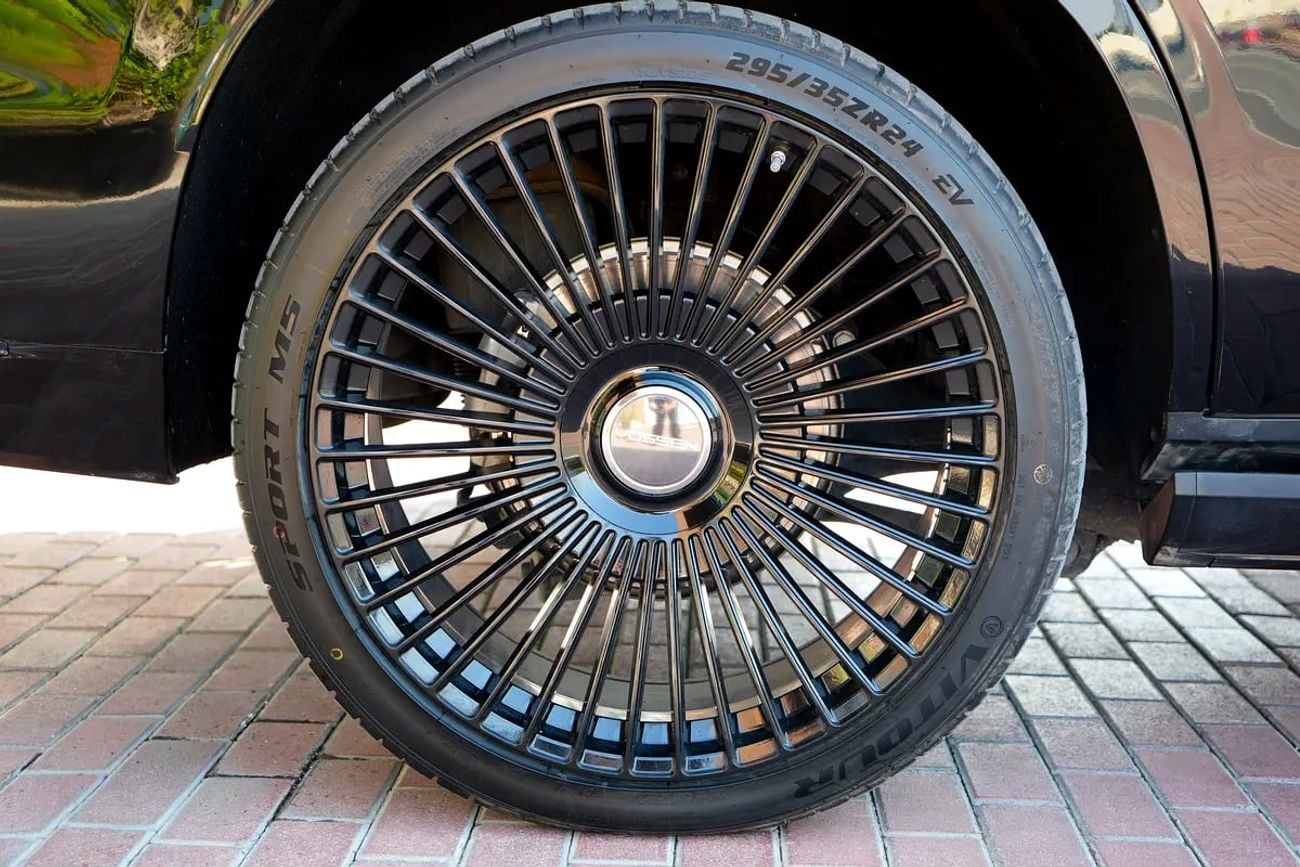 كاديلاك إسكالاد Sport Platinum 6.2L 4WD Sport Platinum | 7seaters | Excellent Condition