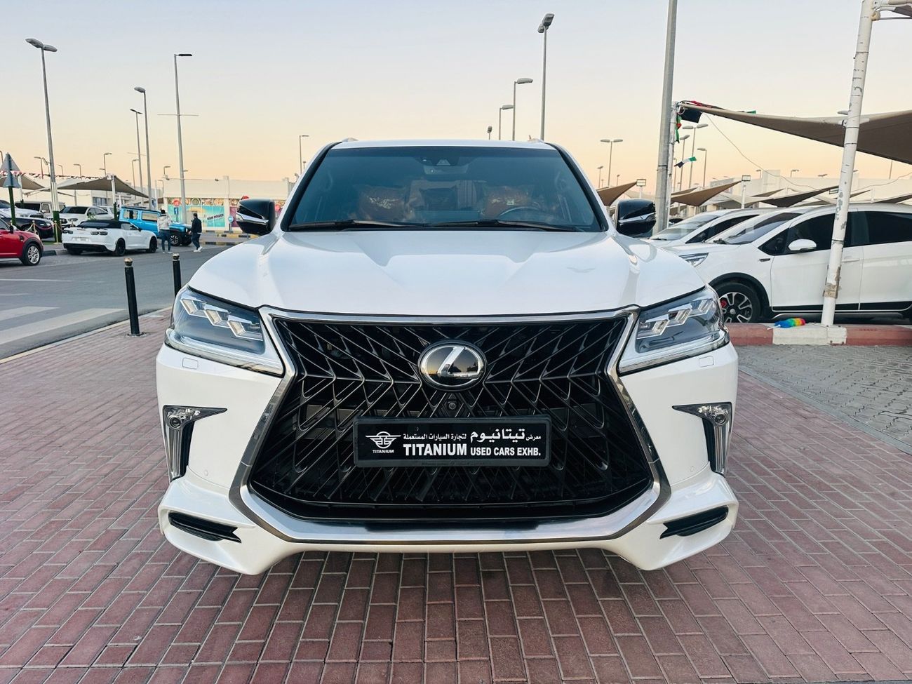 لكزس LX 570