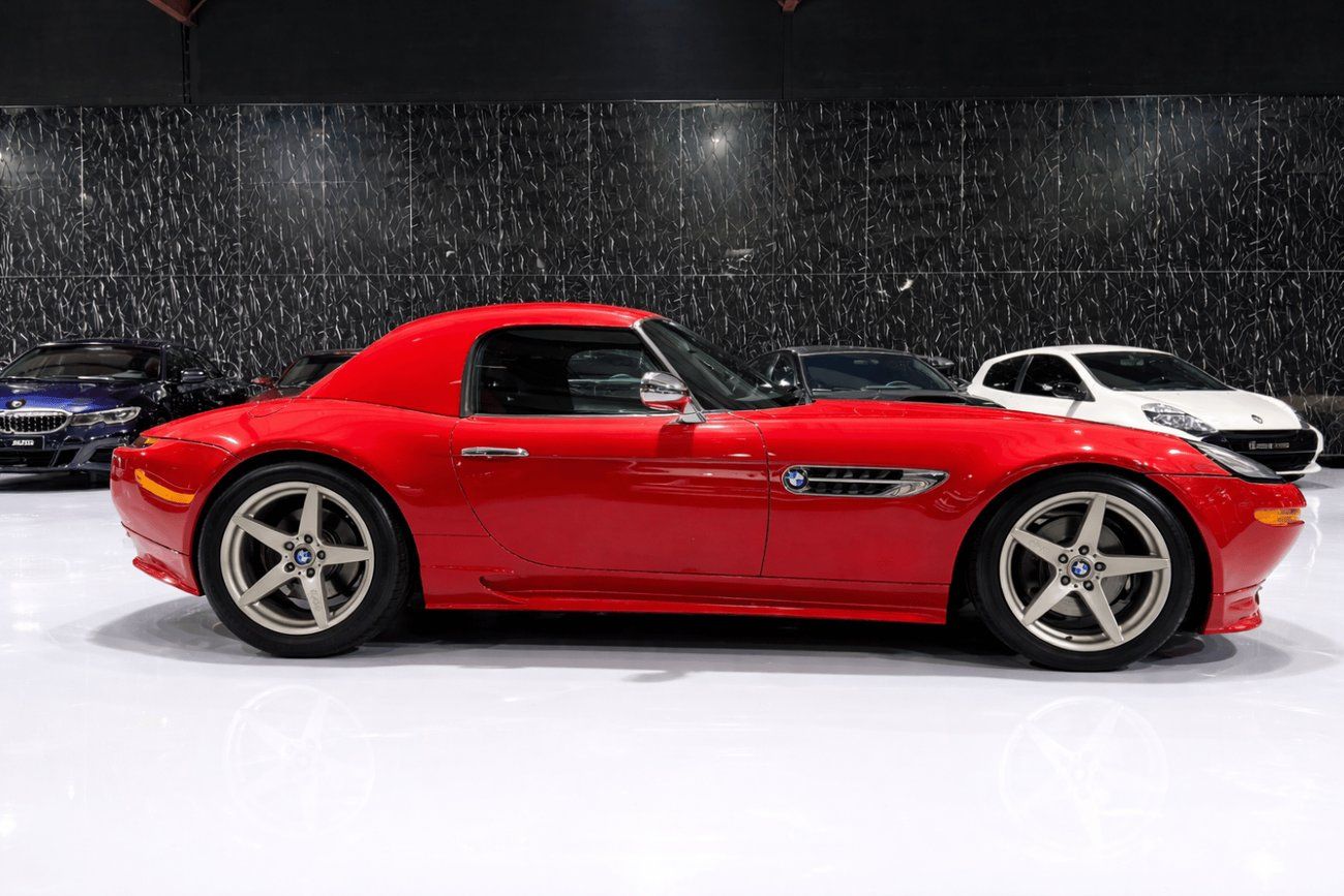 بي أم دبليو Z8 4.9L,V8 ,   6 Speed Manual