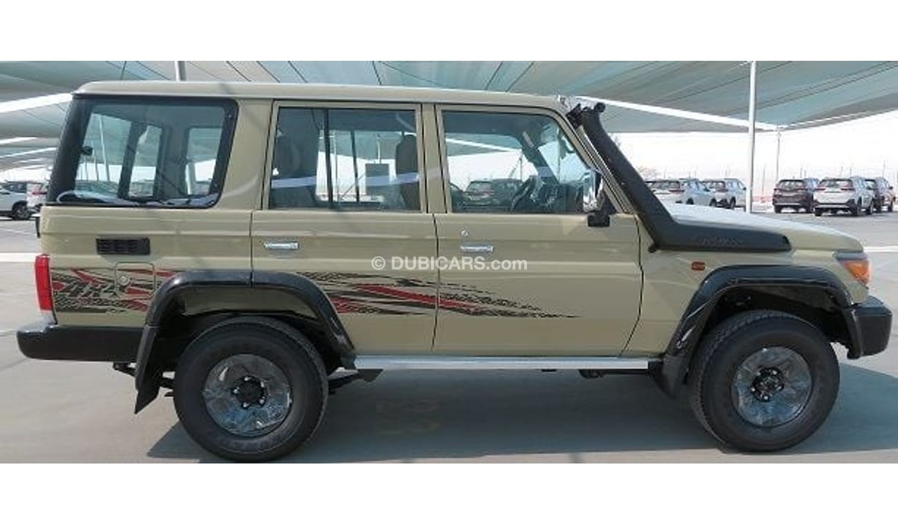 Toyota Land Cruiser 70 TOYOTA LC HTOP 5 DOOR PETROL V6 ANNIVERSARY SPECS