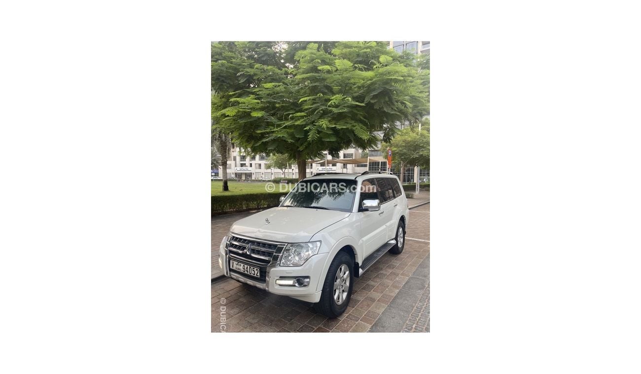 Mitsubishi Pajero MY Platinum