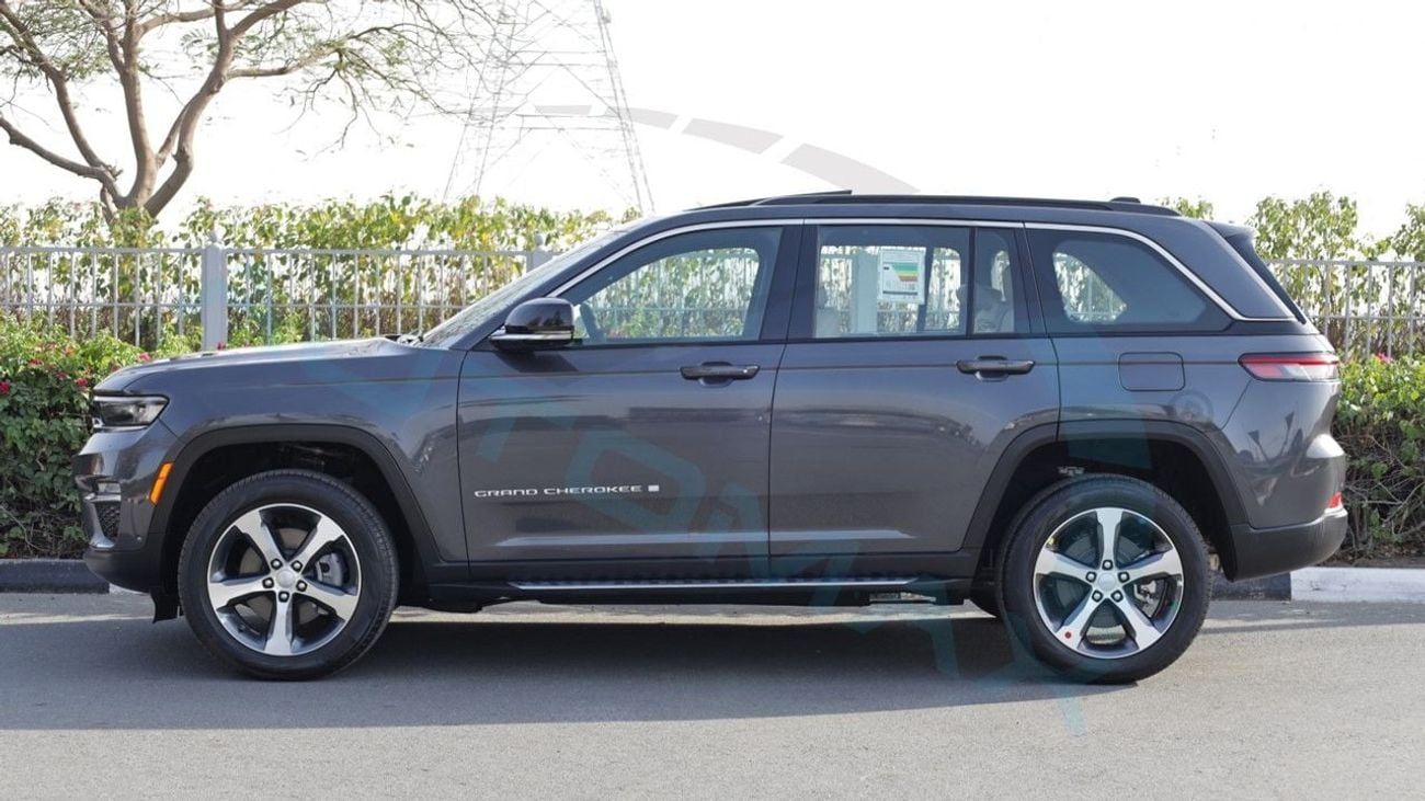 جيب جراند شيروكي LIMITED PLUS LUXURY 4X4 GCC 2025 With 3 Years Or 60,000 Km Warranty @Official Dealer