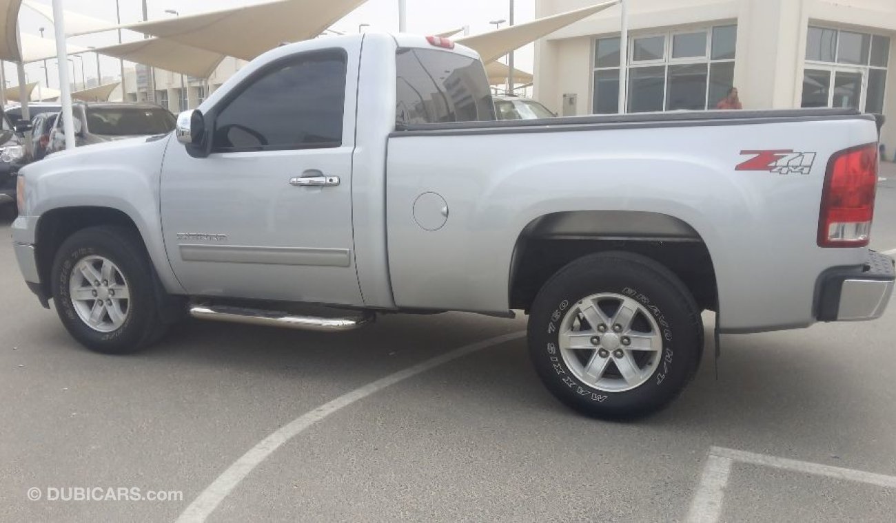 GMC Sierra