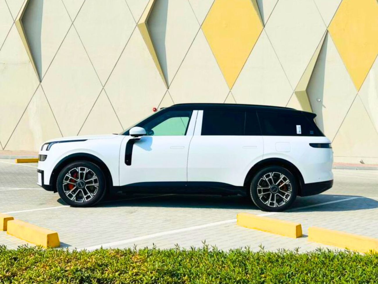 Lynk & Co 900 Only 1 Unit | 2025 Lynk & Co 900 | Designed for GCC Market with English Languag