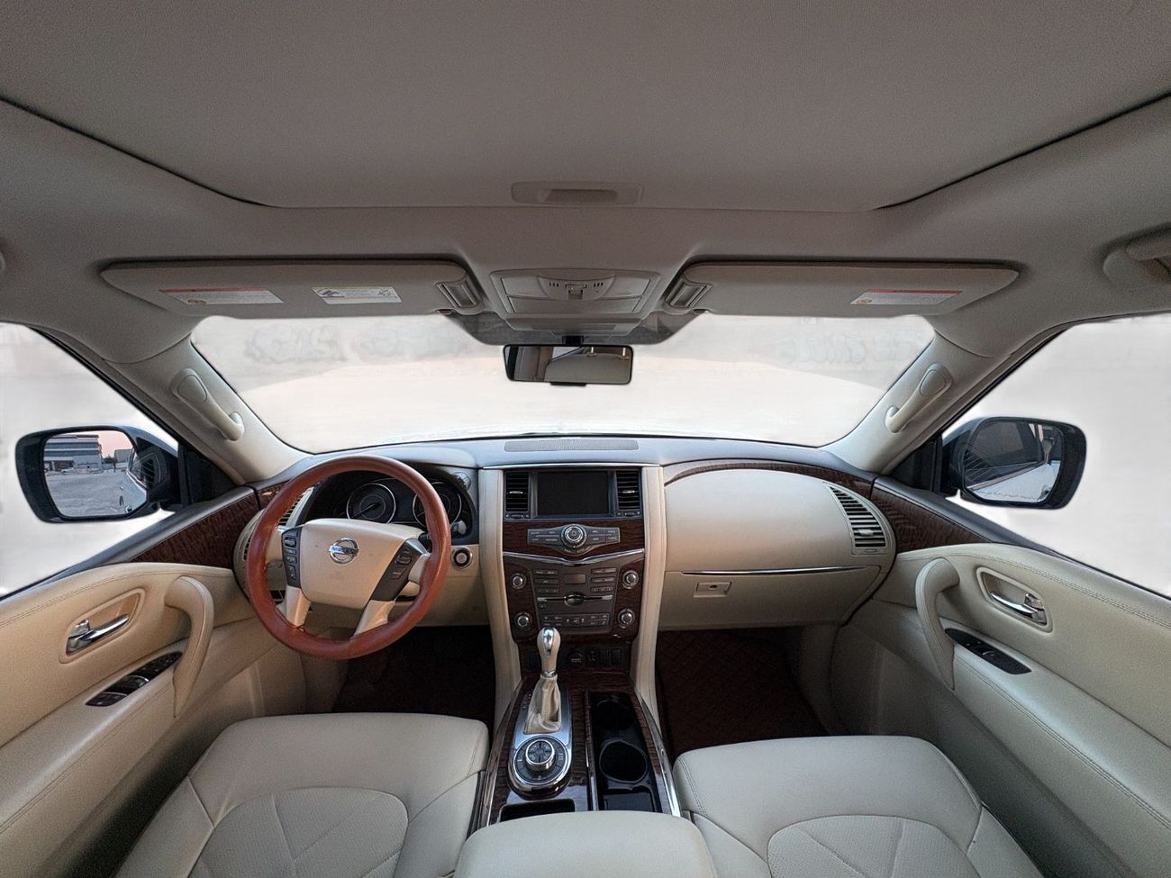 Nissan Patrol SE Platinum 4.0L 2018 | GCC SPECS | AED 1,430 per month