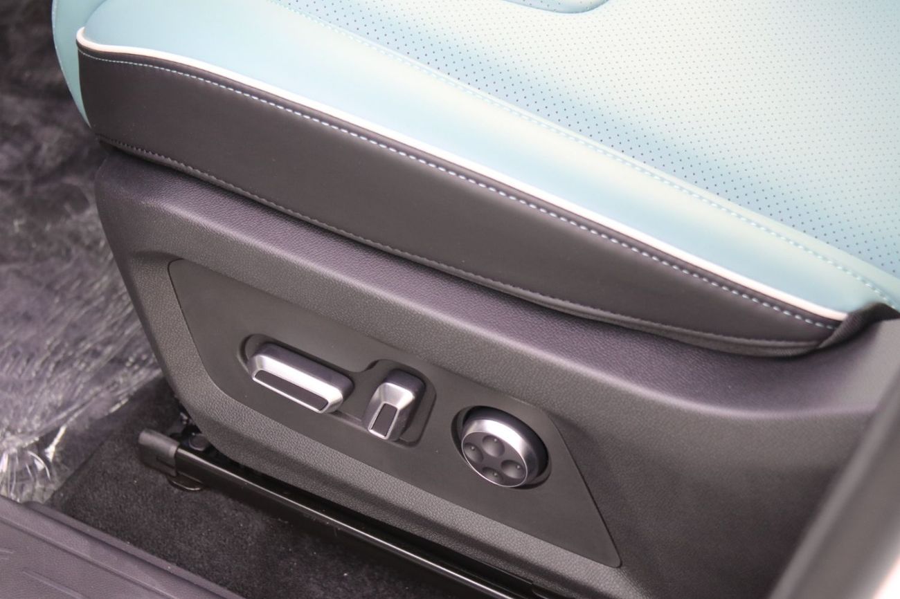 Jetour T1 JETOUR T1 2.0T 8AT LUX 5 SEATS 2026