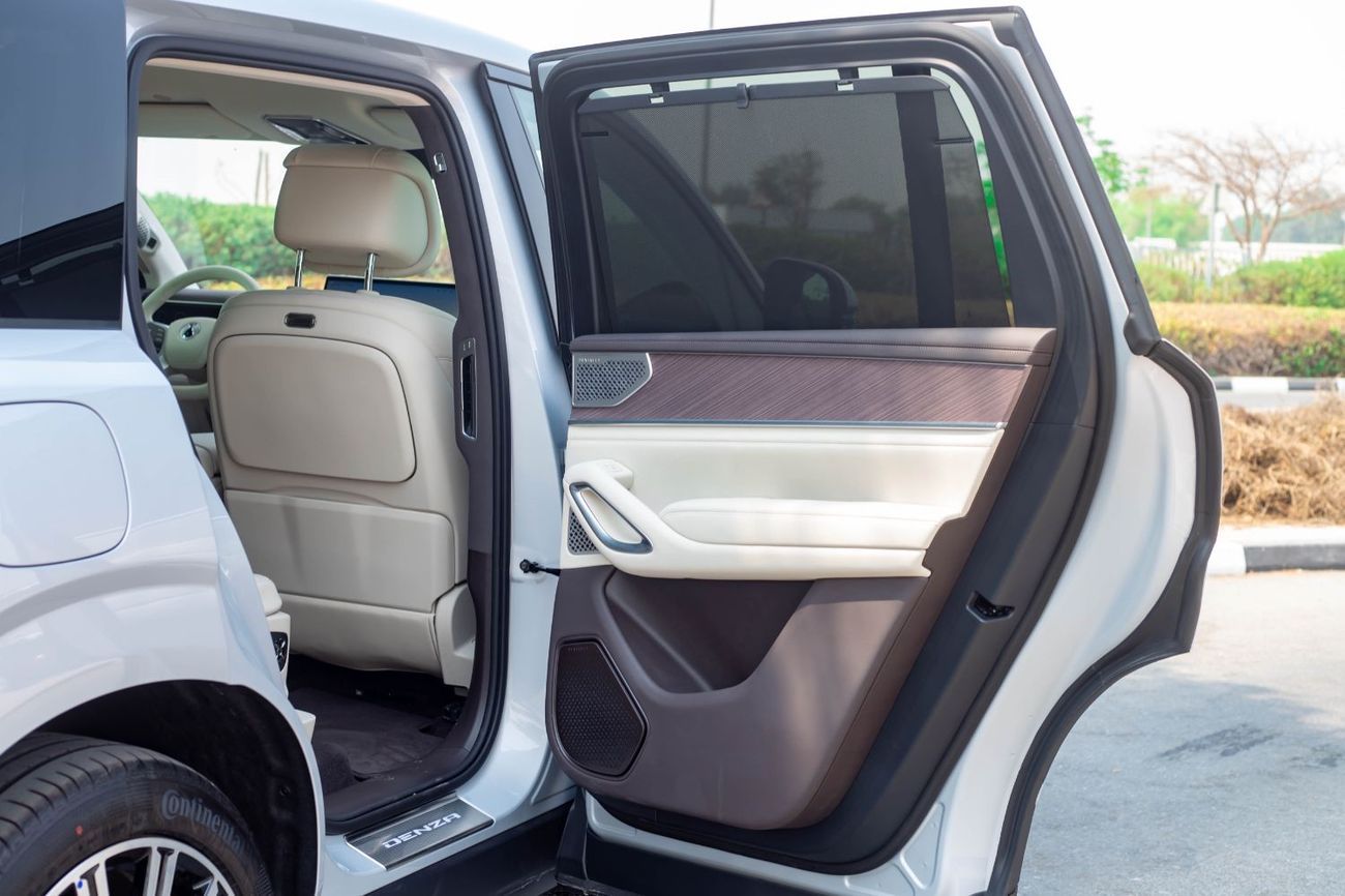 Denza N9 Premium Denza N9 Prestige 2025