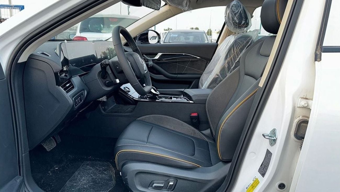 Bestune B70S Bestune B70S Limousine 1.5Ltr 2023YM