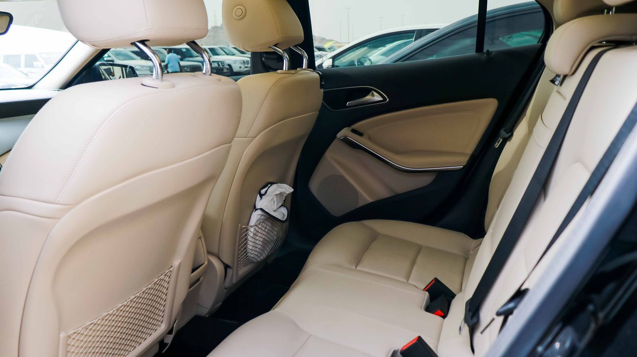 Mercedes-Benz GLA 250