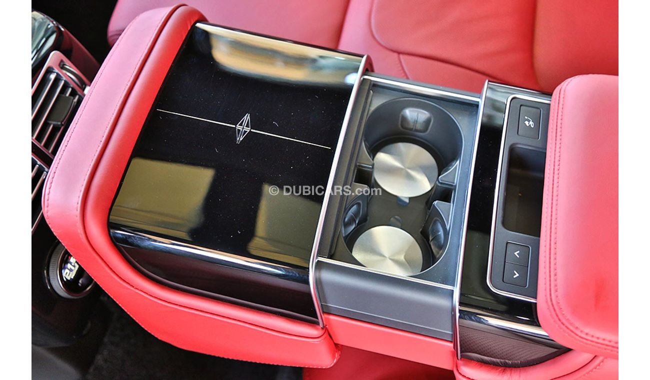 Land Rover Range Rover Long Wheelbase 2019