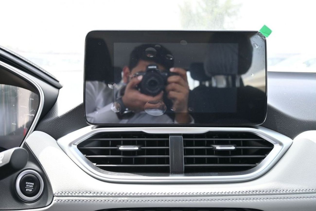 Chevrolet Captiva Chevrolet Captiva Premier 1.5L Petrol, L4 SUV, FWD, 5 Doors, Sunroof, Driver Electric Seats, Cruise