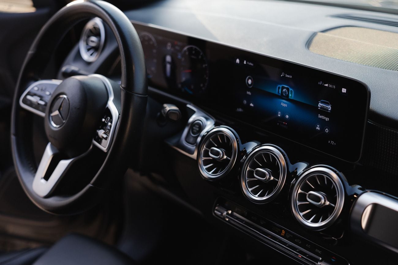 Mercedes Benz GLB250 4MATIC