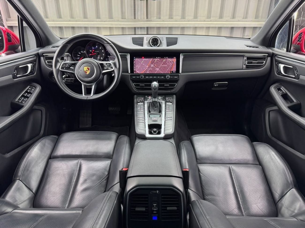 Porsche Macan STANDARD, миниатюра 25