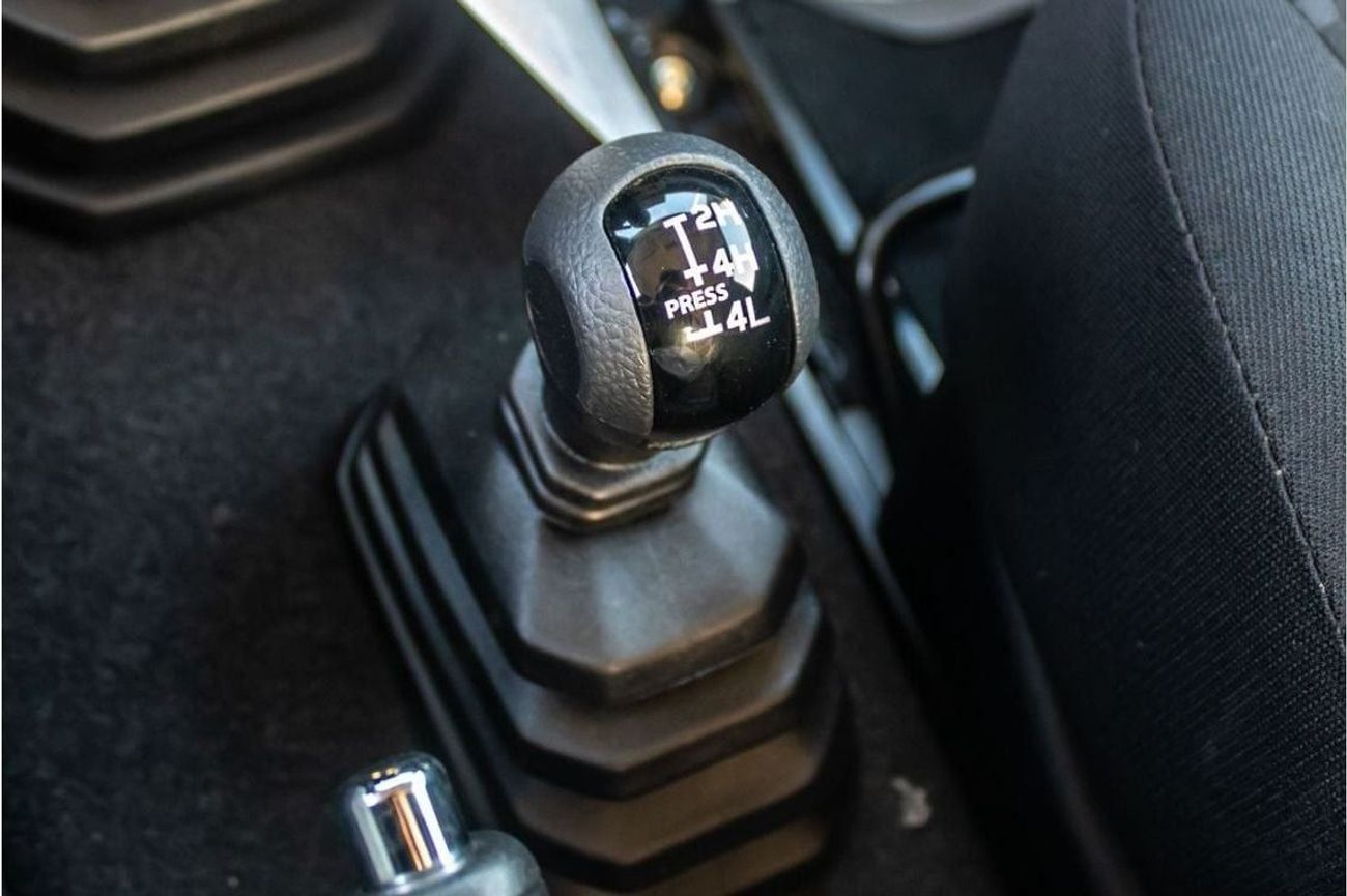 Suzuki Jimny Suzuki Jimny Brand New Manual Transmission 2025