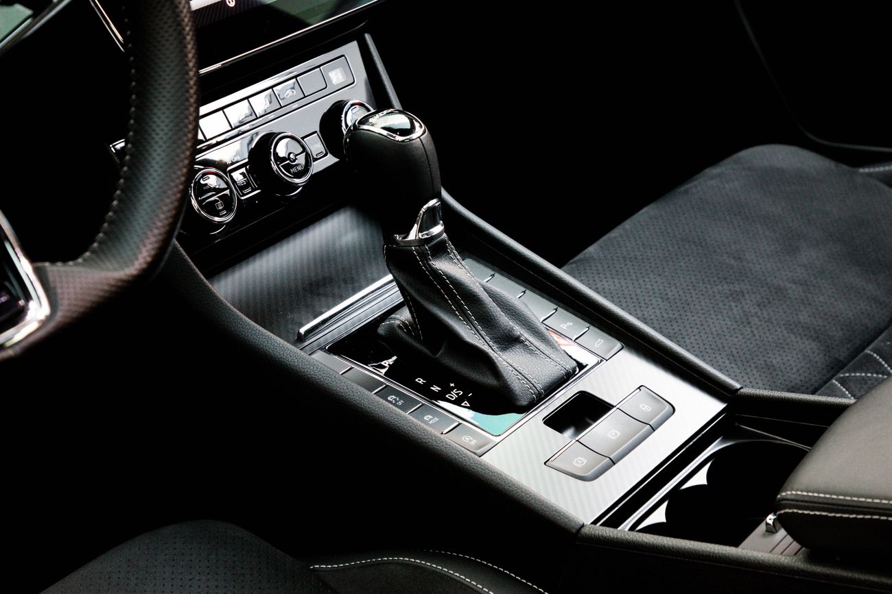 Skoda Superb Superb Sport Line 2.0L | 1,959 P.M | 0% Downpayment | Warranty!