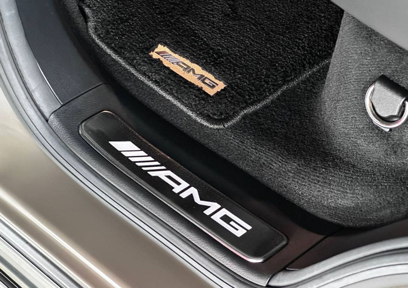 Mercedes-Benz G 63 AMG Std 4.0L