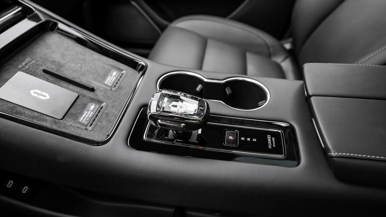 Aito 5 - 2023 - Chinese Specs