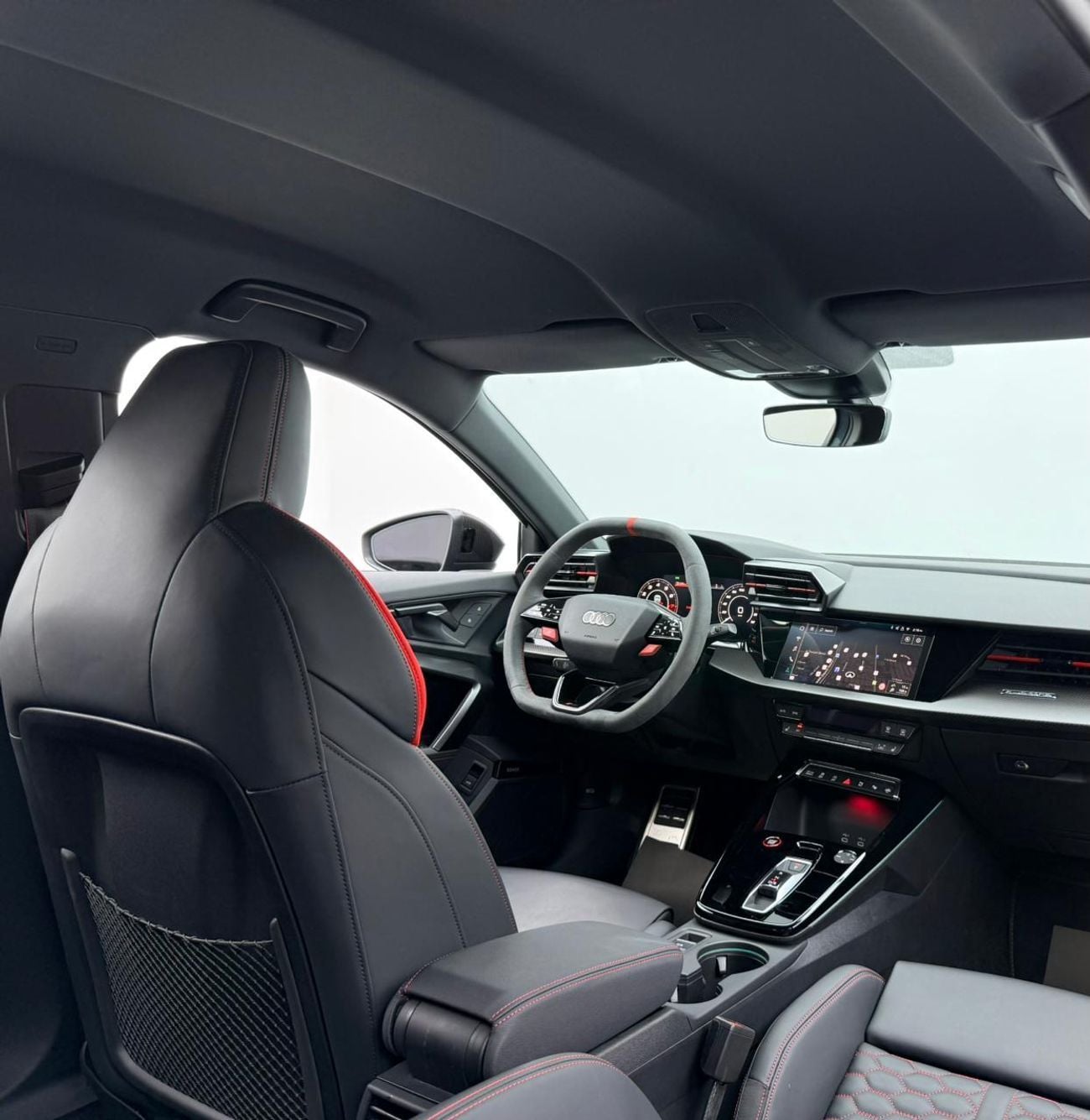 Audi RS3 TFSI quattro 2.5L Sportback 2025 Audi RS3 Sportback, 2030 Audi Warranty + Service Pack, Very Low Km,