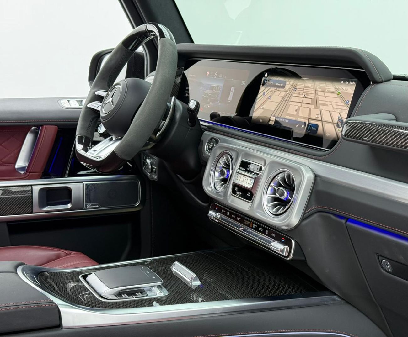 Mercedes-Benz G 63 AMG 4MATIC SUV 2025 Mercedes-AMG G 63 ,Agency Warranty + Service Contract Jan/2030 ,Full Service History