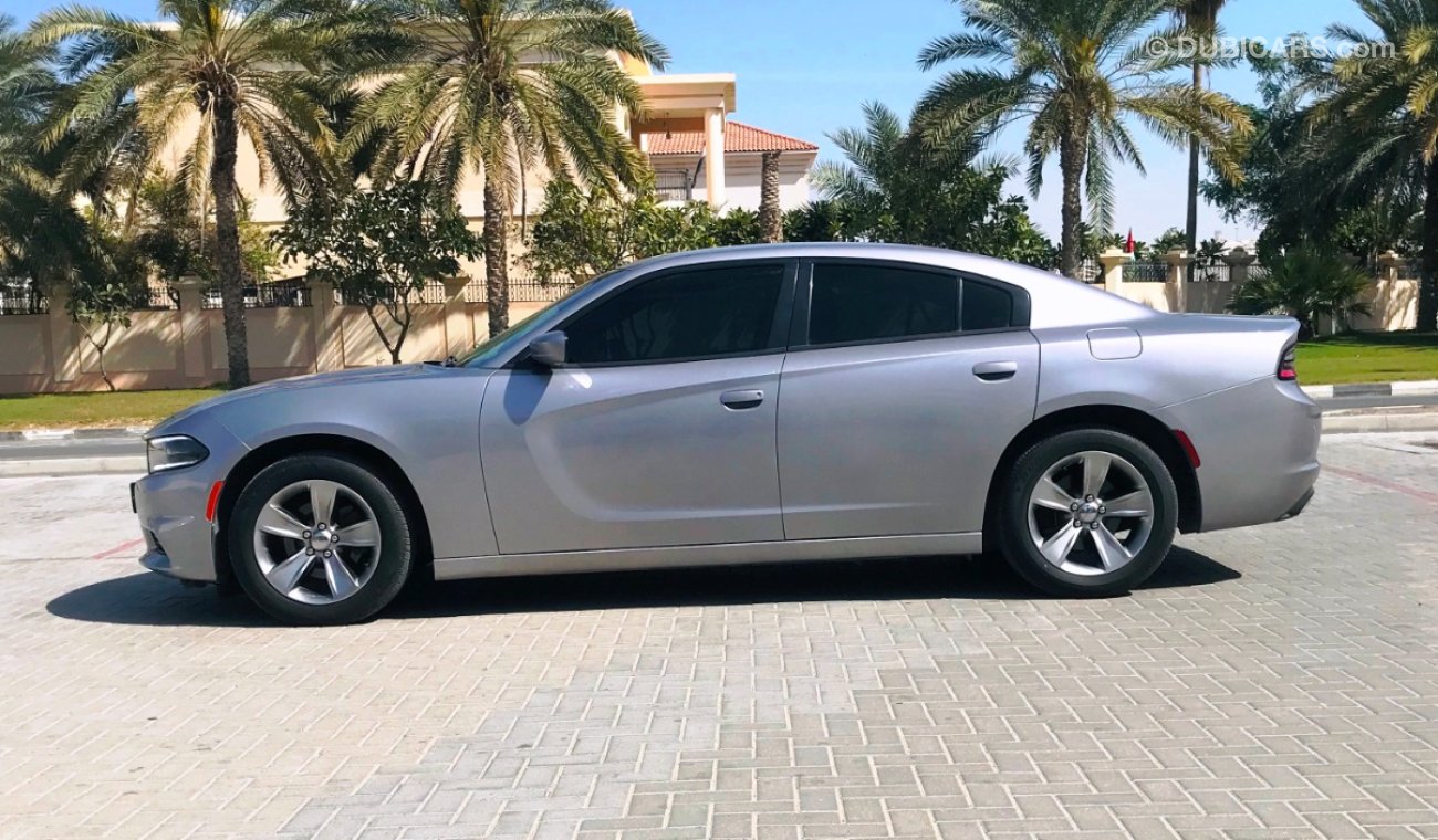 Dodge Charger OFFER PRICE ! CHARGER V6 GCC 885 X 60 ,0% DOWN PAYMENT, AGENCY SERVICE