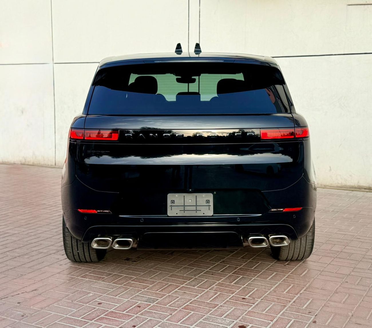 لاند روفر رينج روفر سبورت P530 V8 2025