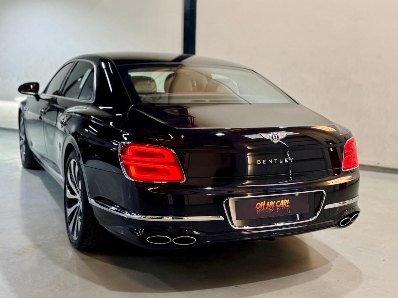 بنتلي فلاينج سبور 4.0T V8