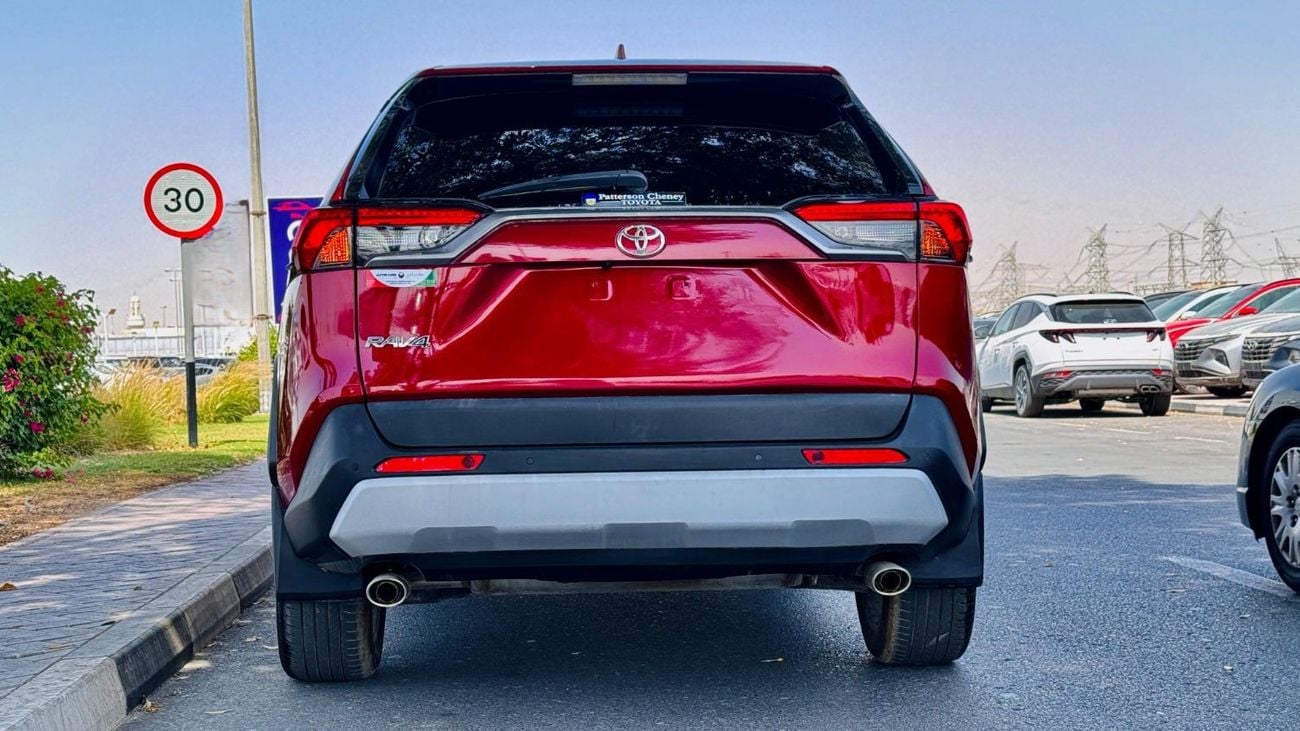 تويوتا راف ٤ PREMIUM CONDITION | 2.0L PETROL | RHD | AT | 2WD | 360 VIEW CAMERA | SUNROOF