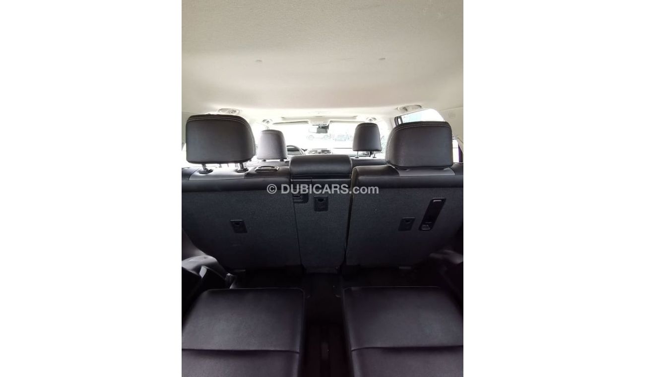 Toyota 4Runner Toyota 4Runner - 2022- White