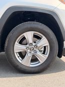 تويوتا راف ٤ XLE 2.5 L push start 2025